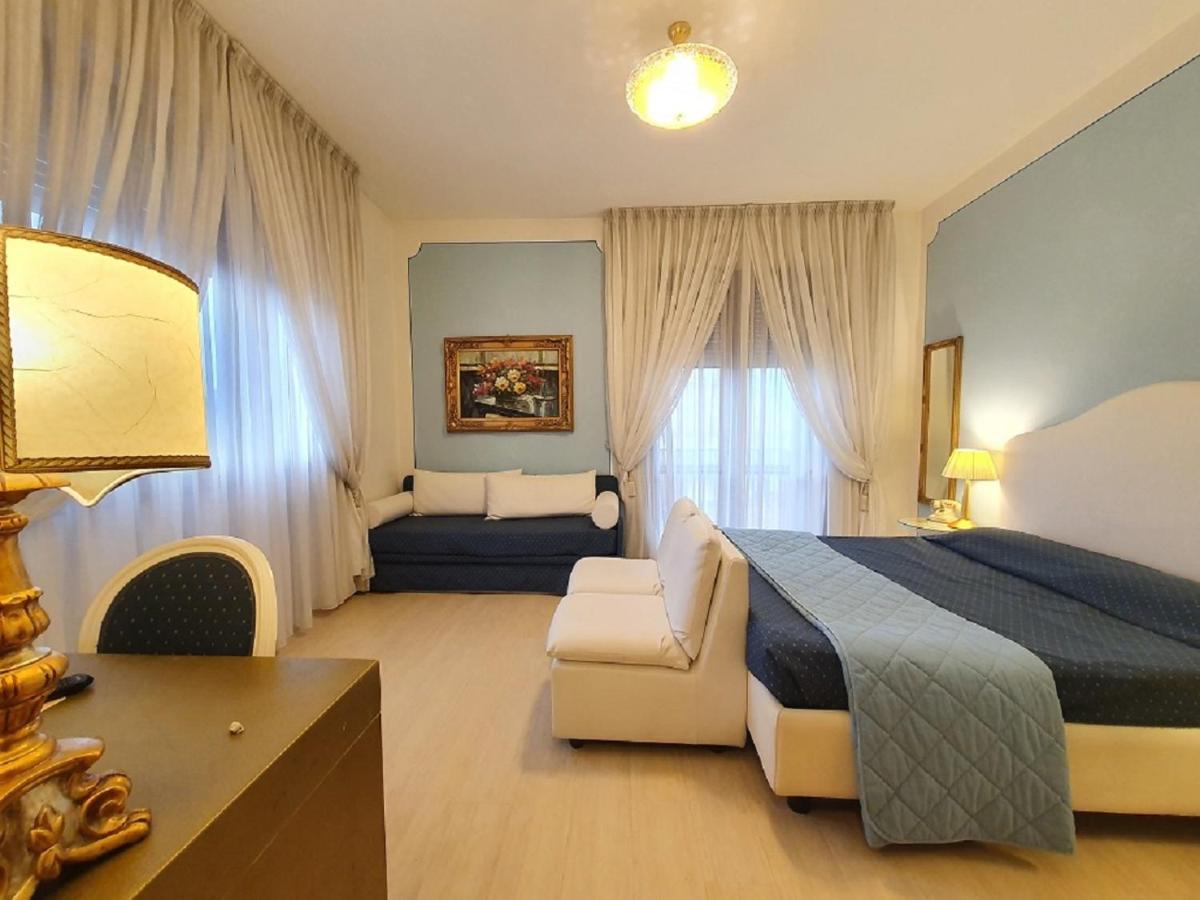 Hotel Continentale Arezzo Luaran gambar
