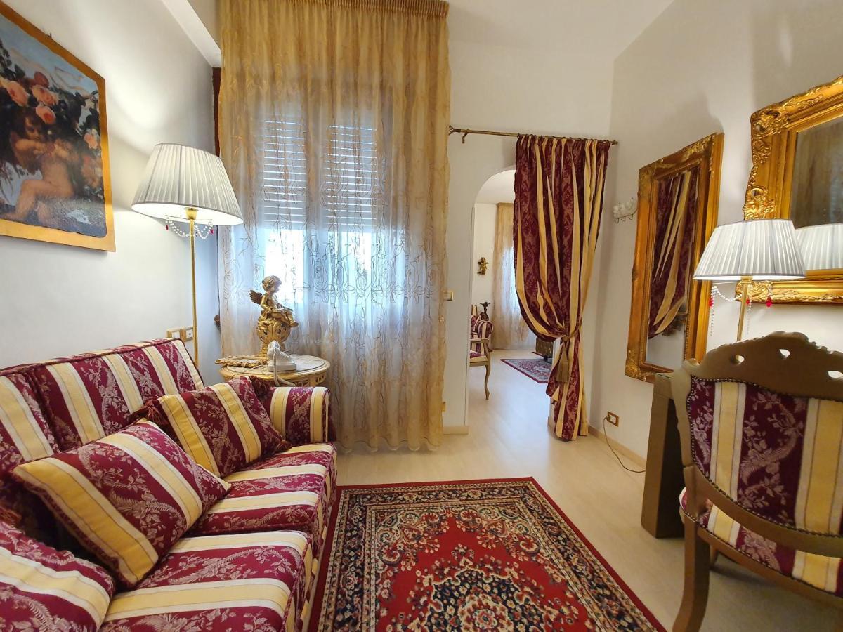 Hotel Continentale Arezzo Luaran gambar