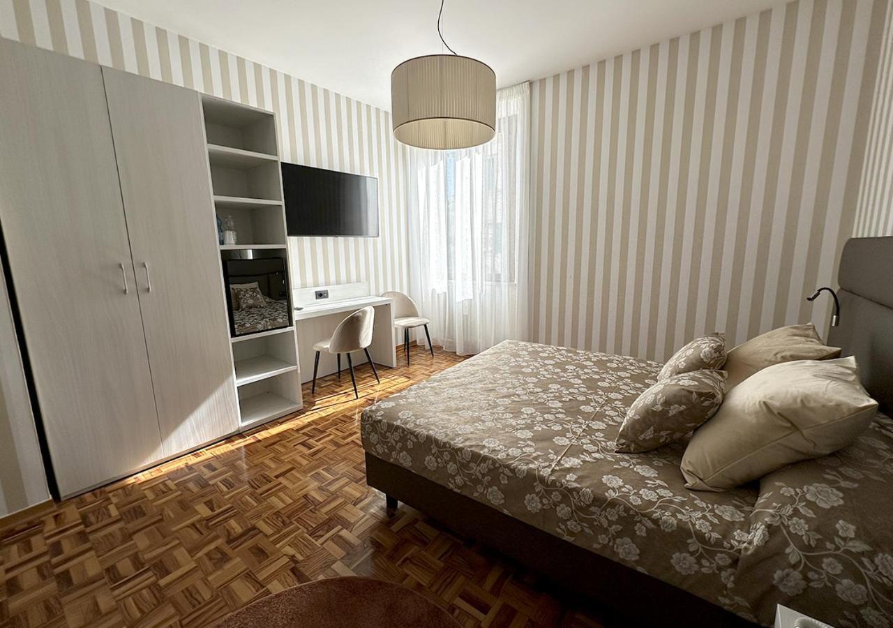 Hotel Continentale Arezzo Luaran gambar